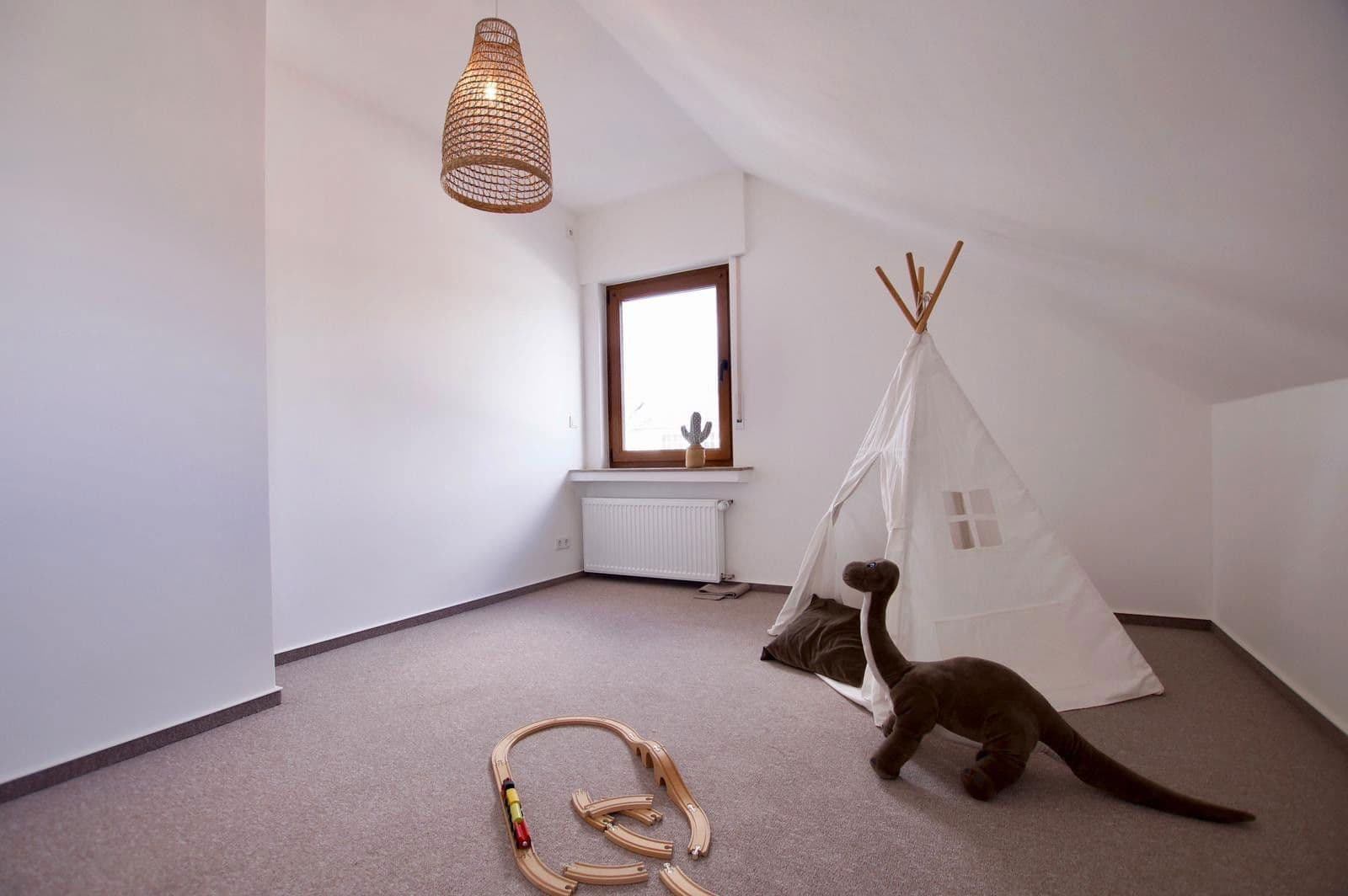 Prodej domu 140 m², pozemek 400 m², Vellmar, Hessen Prodej domu 140 m², pozemek 400 m², Vellmar, Hessen