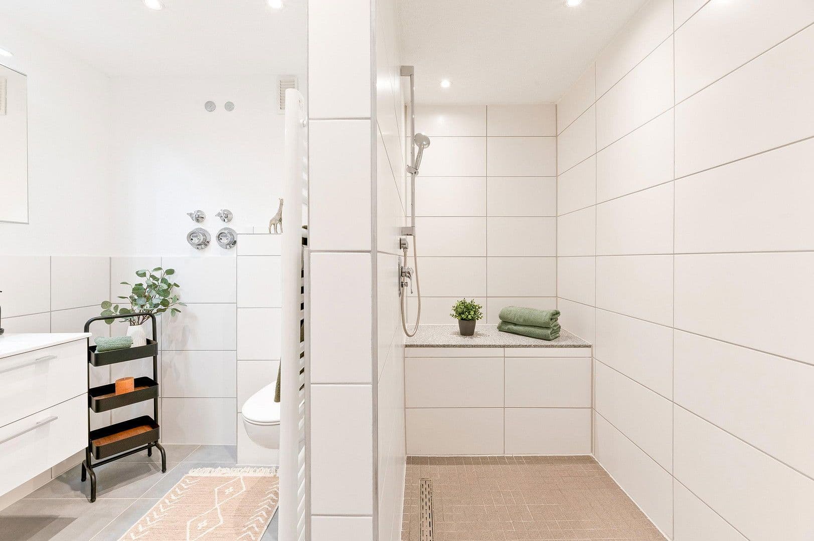 Prodej bytu 3+1 72 m², Am Pfarrgarten 10, Neu-Ulm, Bavorsko Prodej bytu 3+1 72 m², Am Pfarrgarten 10, Neu-Ulm, Bavorsko