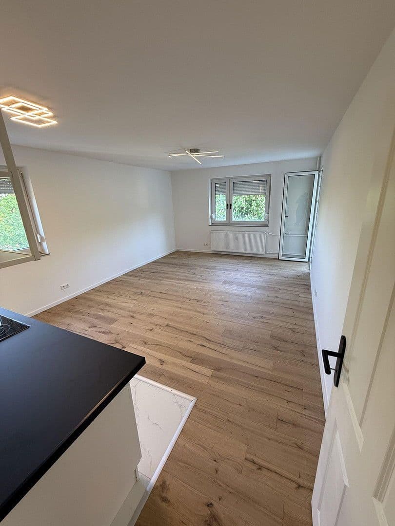 Prodej bytu 3+1 68 m², Stuttgart, Bádensko-Württembersko Prodej bytu 3+1 68 m², Stuttgart, Bádensko-Württembersko