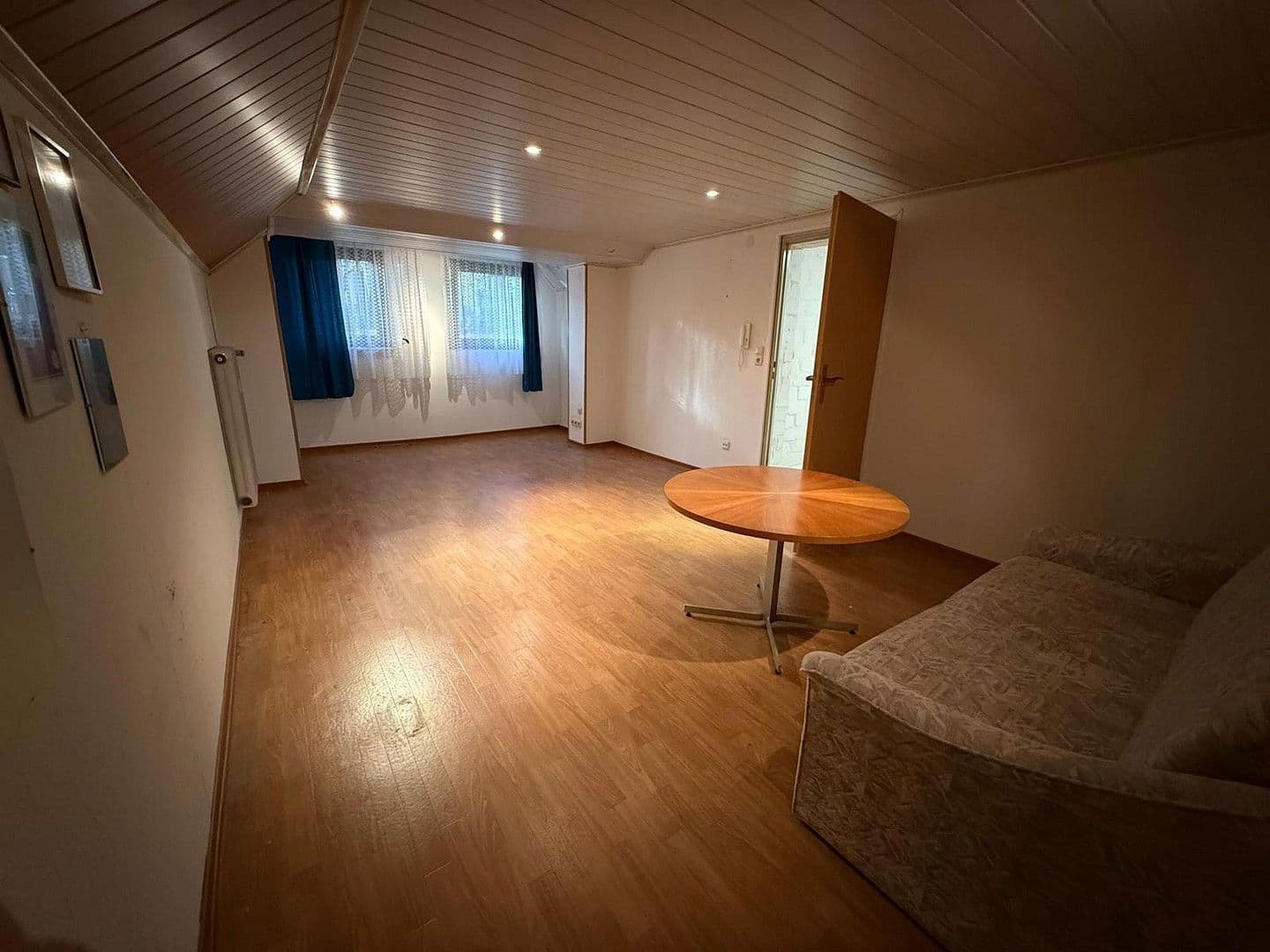 Prodej bytu 2+1 85 m², Theodor-Storm-Straße 20, Garbsen, Dolní Sasko Prodej bytu 2+1 85 m², Theodor-Storm-Straße 20, Garbsen, Dolní Sasko