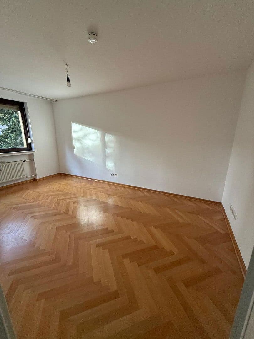 Prodej bytu 2+1 85 m², Theodor-Storm-Straße 20, Garbsen, Dolní Sasko Prodej bytu 2+1 85 m², Theodor-Storm-Straße 20, Garbsen, Dolní Sasko