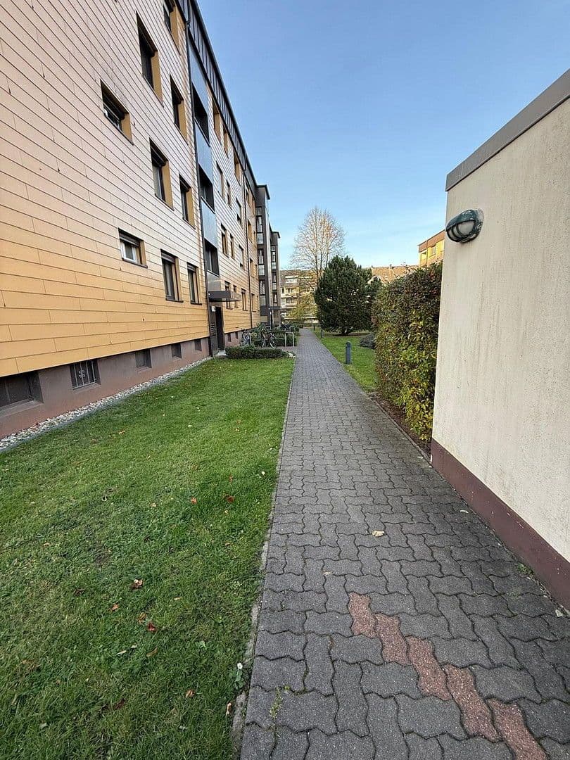Prodej bytu 2+1 85 m², Theodor-Storm-Straße 20, Garbsen, Dolní Sasko Prodej bytu 2+1 85 m², Theodor-Storm-Straße 20, Garbsen, Dolní Sasko