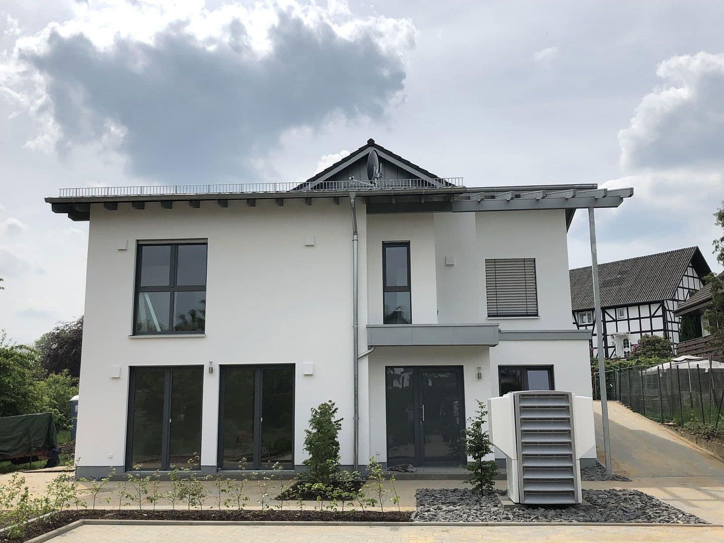 Pronájem domu 140 m², pozemek 720 m², Neunkirchen-Seelscheid, Severní Porýní-Vestfálsko Pronájem domu 140 m², pozemek 720 m², Neunkirchen-Seelscheid, Severní Porýní-Vestfálsko