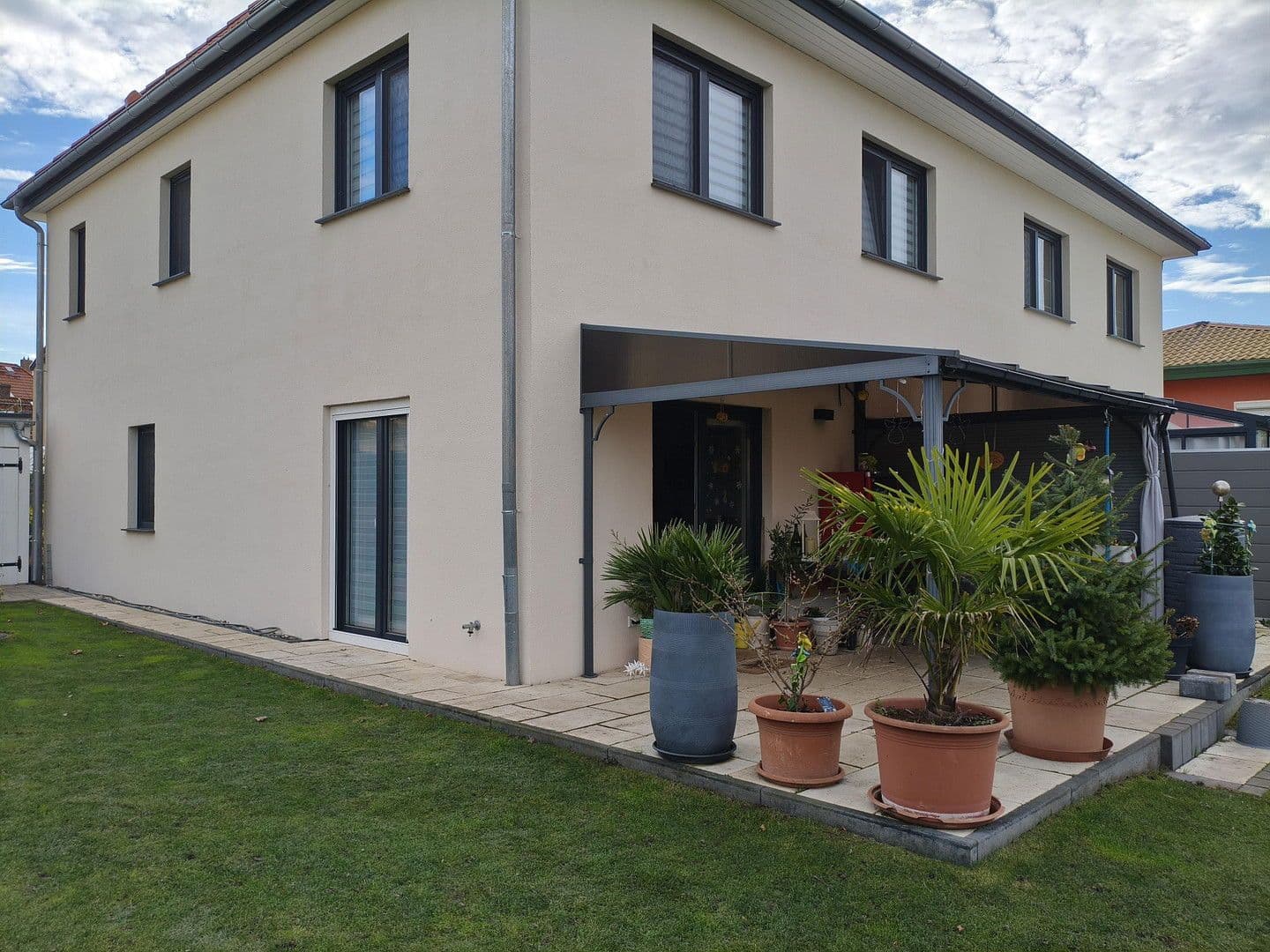 Pronájem domu 160 m², pozemek 500 m², Loickstr. 7A, Mittenwalde, Braniborsko Pronájem domu 160 m², pozemek 500 m², Loickstr. 7A, Mittenwalde, Braniborsko