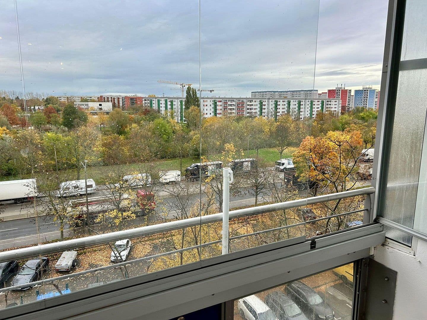 Prodej bytu 3+1 83 m², Hellersdorfer Straße, 111, Berlin, Berlín Prodej bytu 3+1 83 m², Hellersdorfer Straße, 111, Berlin, Berlín