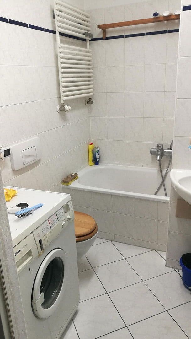 Prodej bytu 3+1 83 m², Hellersdorfer Straße, 111, Berlin, Berlín Prodej bytu 3+1 83 m², Hellersdorfer Straße, 111, Berlin, Berlín