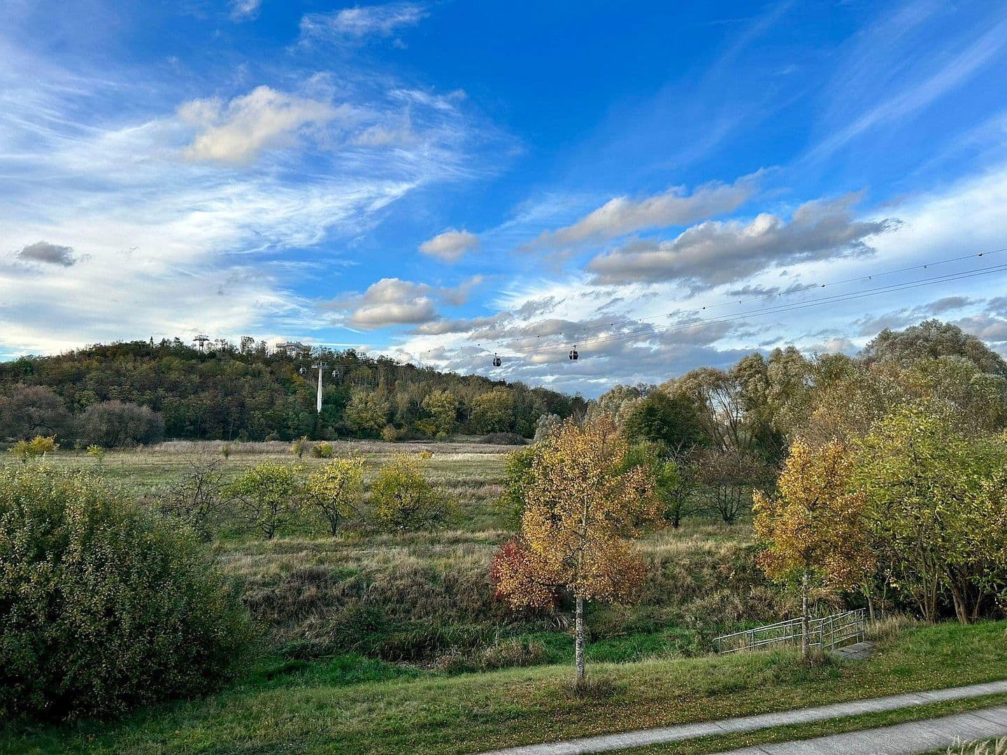 Prodej bytu 3+1 83 m², Hellersdorfer Straße, 111, Berlin, Berlín Prodej bytu 3+1 83 m², Hellersdorfer Straße, 111, Berlin, Berlín