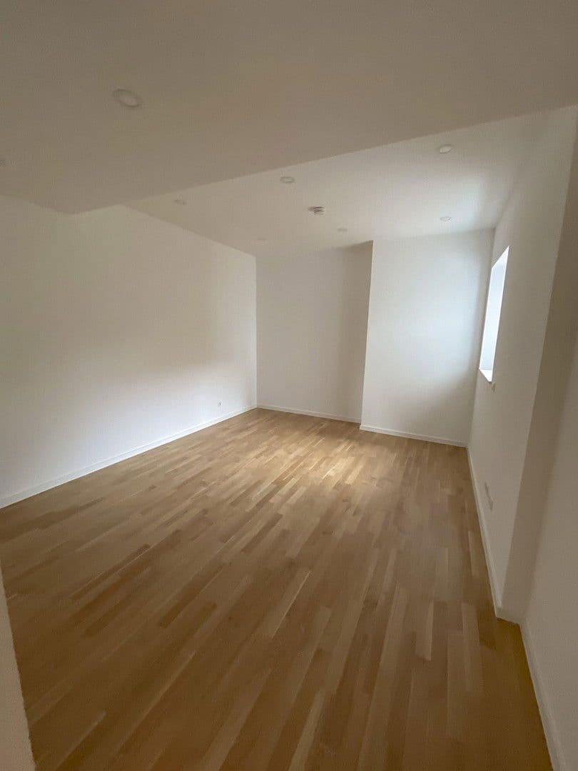 Pronájem bytu 4+kk 175 m², Koblenz, Porýní-Falc Pronájem bytu 4+kk 175 m², Koblenz, Porýní-Falc