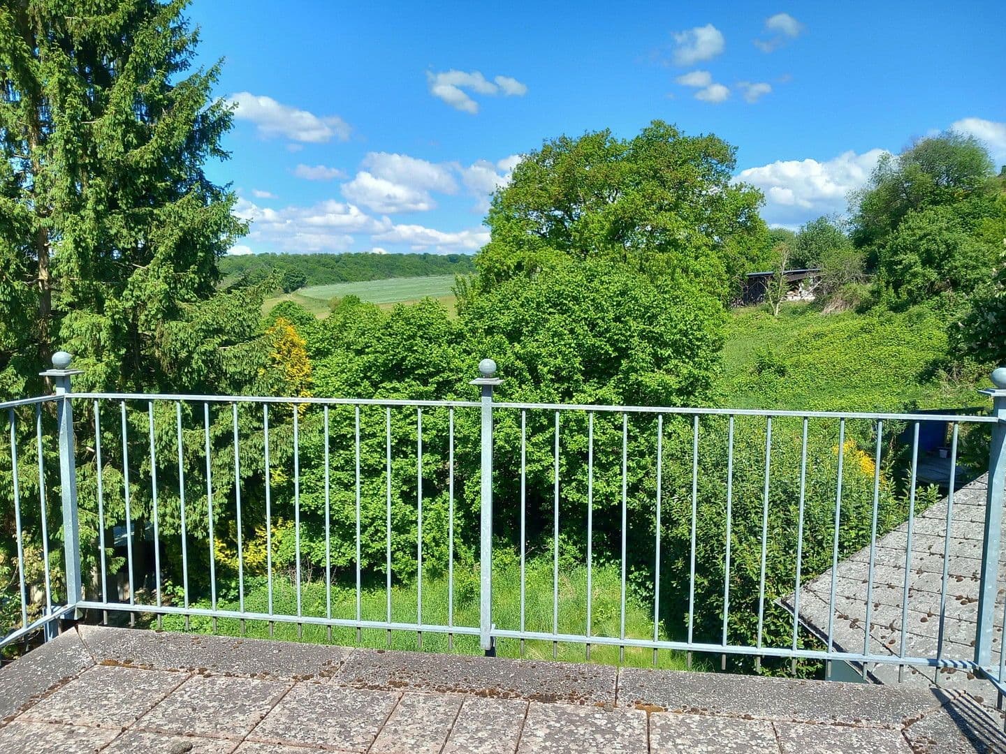 Prodej domu 152 m², pozemek 777 m², Bad Camberg, Hessen Prodej domu 152 m², pozemek 777 m², Bad Camberg, Hessen