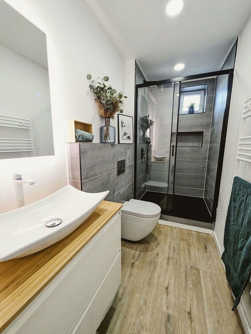 Prodej bytu 2+1 67 m², Königstr. 23, Berlin, Berlín Prodej bytu 2+1 67 m², Königstr. 23, Berlin, Berlín