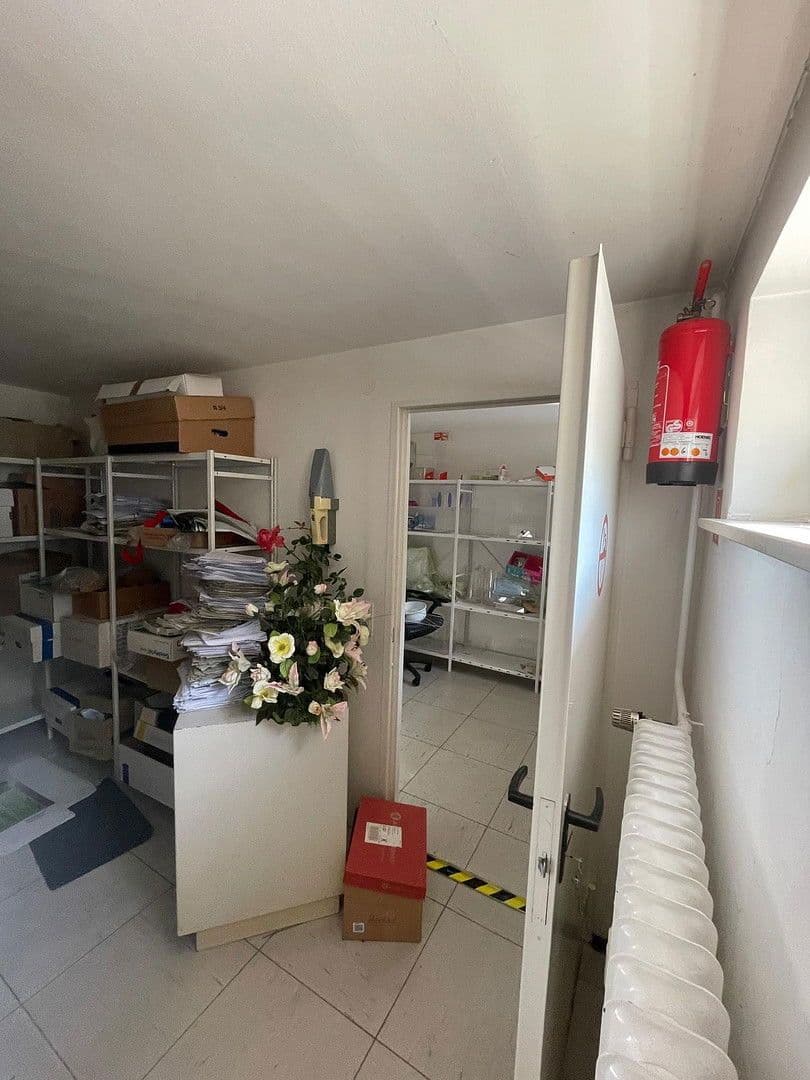 Pronájem kanceláře 152 m², Godesberger Str. 9, Königswinter, Severní Porýní-Vestfálsko Pronájem kanceláře 152 m², Godesberger Str. 9, Königswinter, Severní Porýní-Vestfálsko