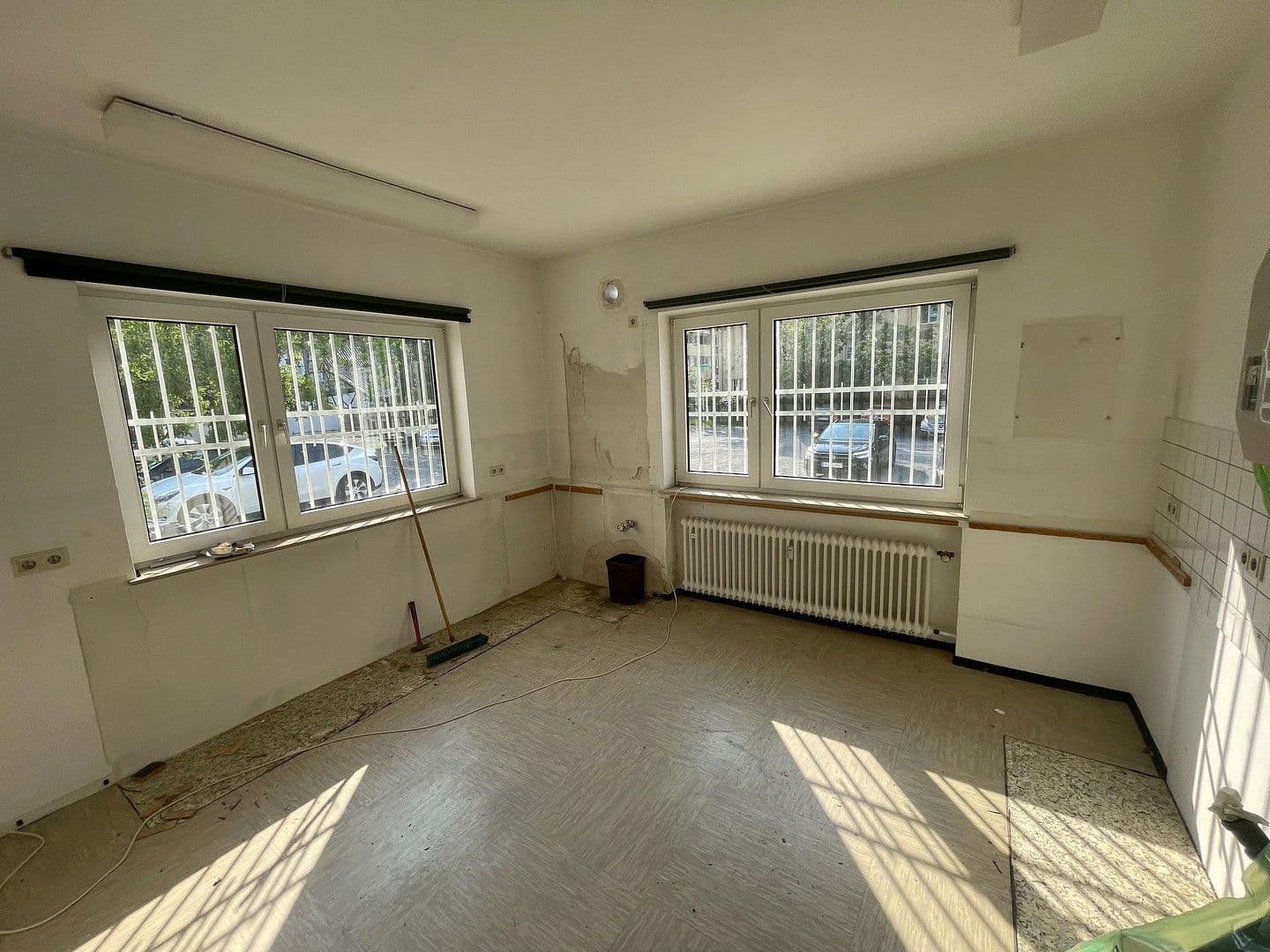 Pronájem kanceláře 152 m², Godesberger Str. 9, Königswinter, Severní Porýní-Vestfálsko Pronájem kanceláře 152 m², Godesberger Str. 9, Königswinter, Severní Porýní-Vestfálsko