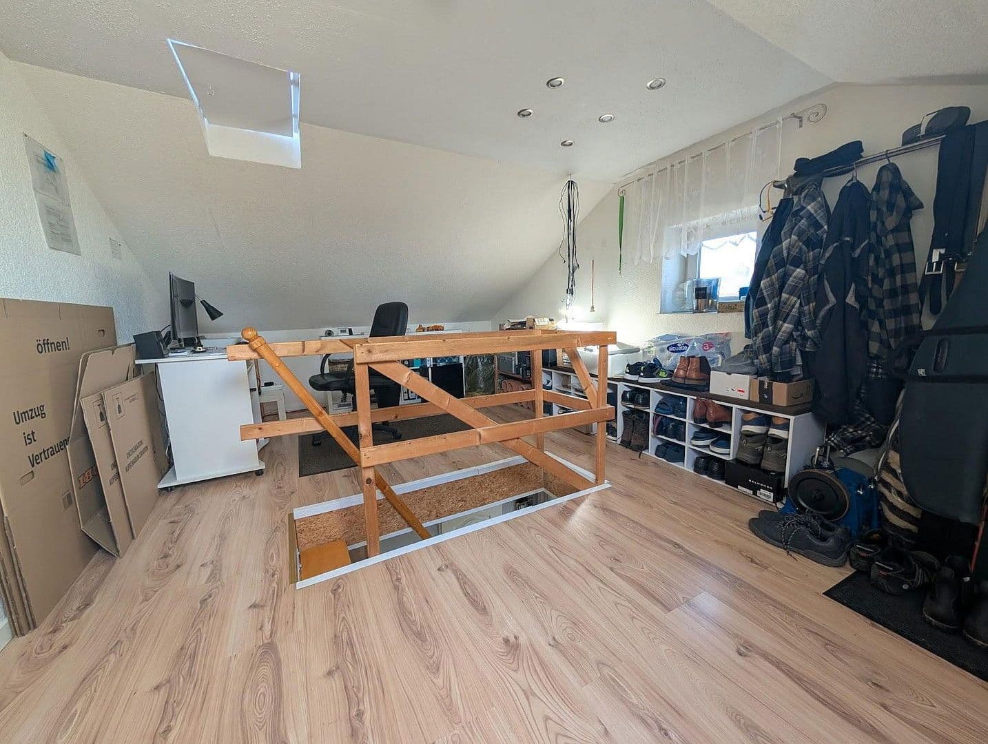 Prodej domu 92 m², pozemek 333 m², Celle, Dolní Sasko Prodej domu 92 m², pozemek 333 m², Celle, Dolní Sasko