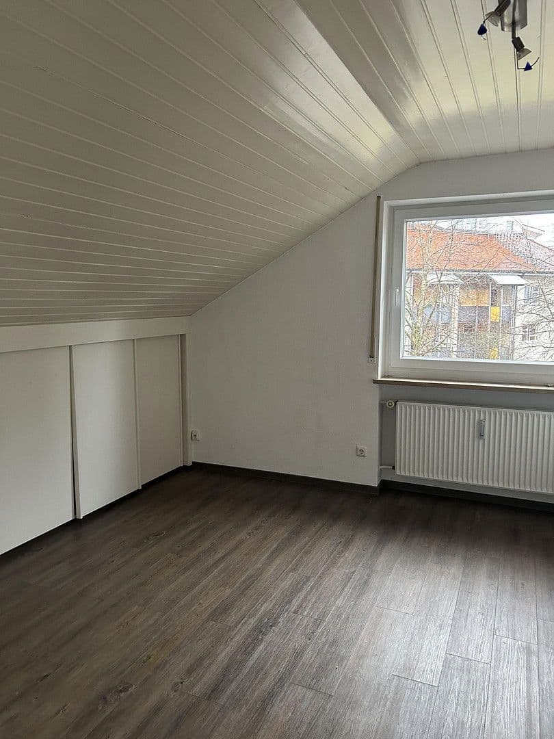 Pronájem bytu 3+1 75 m², Höflingstraße 9, Tutzing, Bavorsko Pronájem bytu 3+1 75 m², Höflingstraße 9, Tutzing, Bavorsko