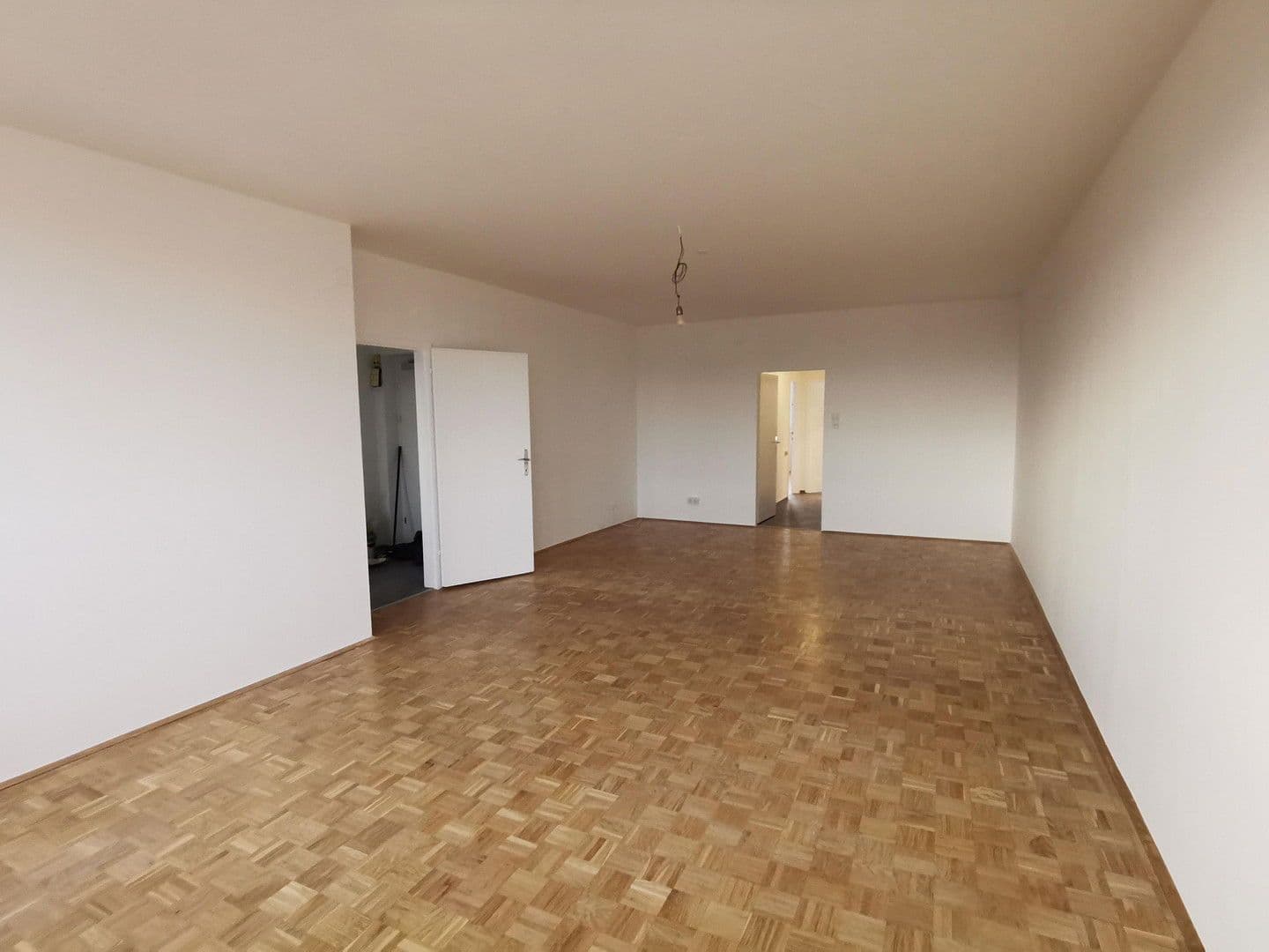 Prodej bytu 3+1 84 m², Arnold-Luschin-Gasse 6, Graz, Štýrsko Prodej bytu 3+1 84 m², Arnold-Luschin-Gasse 6, Graz, Štýrsko