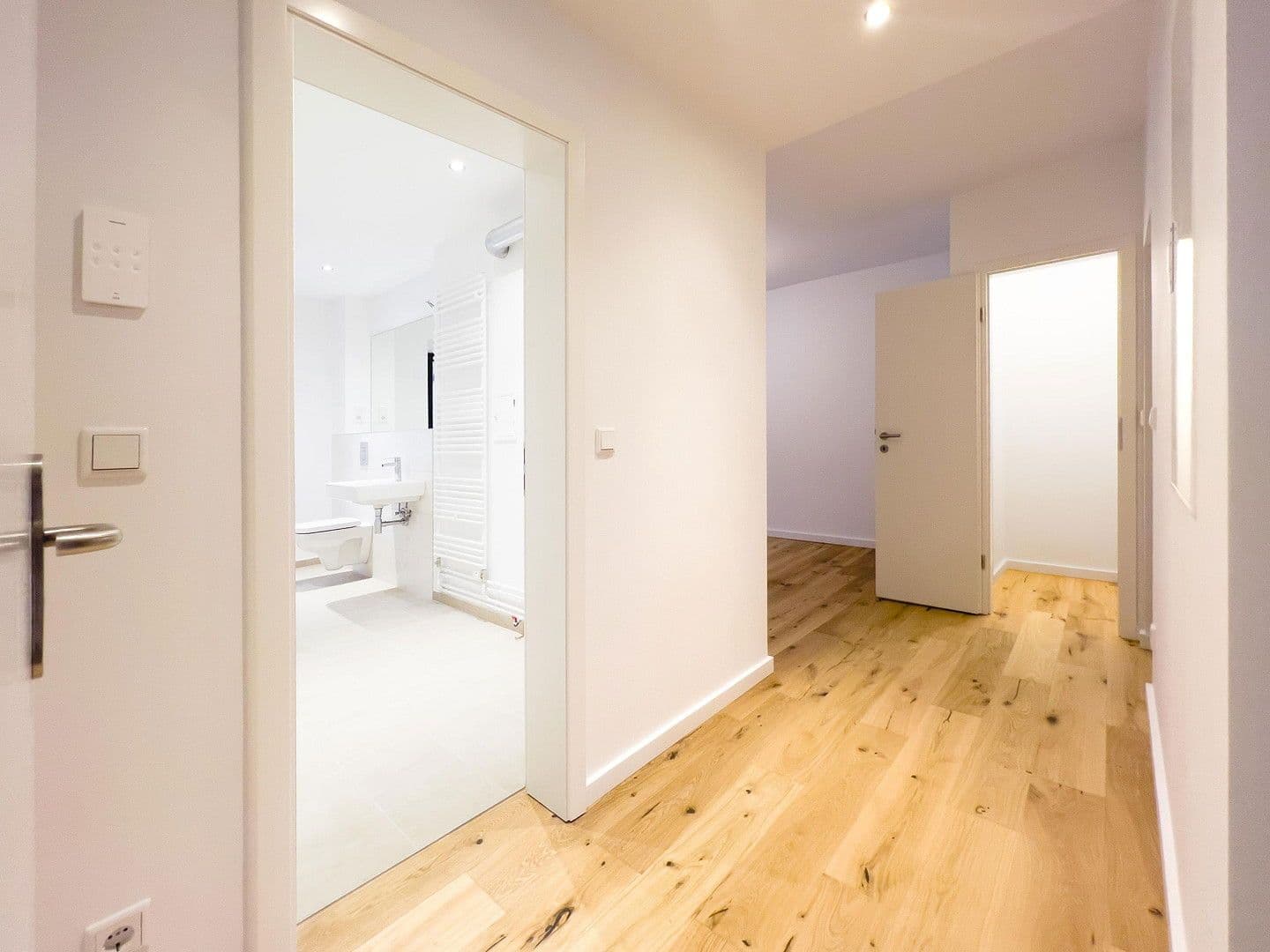 Prodej bytu 4+1 92 m², Gerichtstraße 7, Berlin, Berlín Prodej bytu 4+1 92 m², Gerichtstraße 7, Berlin, Berlín