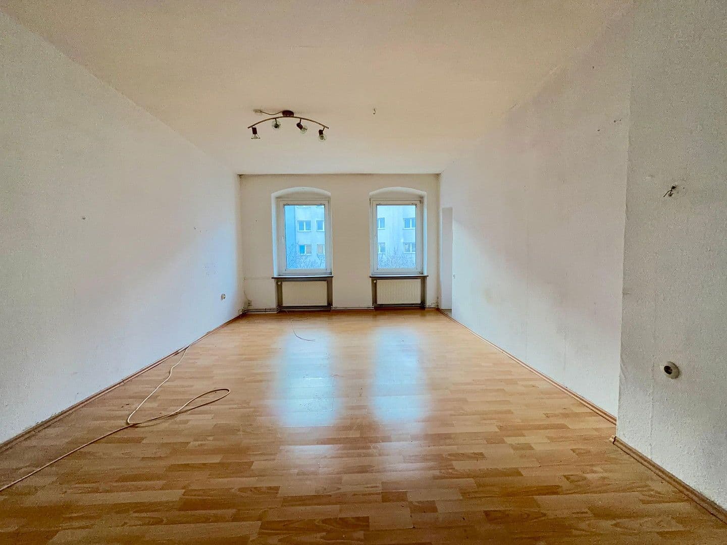 Prodej bytu 4+1 92 m², Gerichtstraße 7, Berlin, Berlín Prodej bytu 4+1 92 m², Gerichtstraße 7, Berlin, Berlín