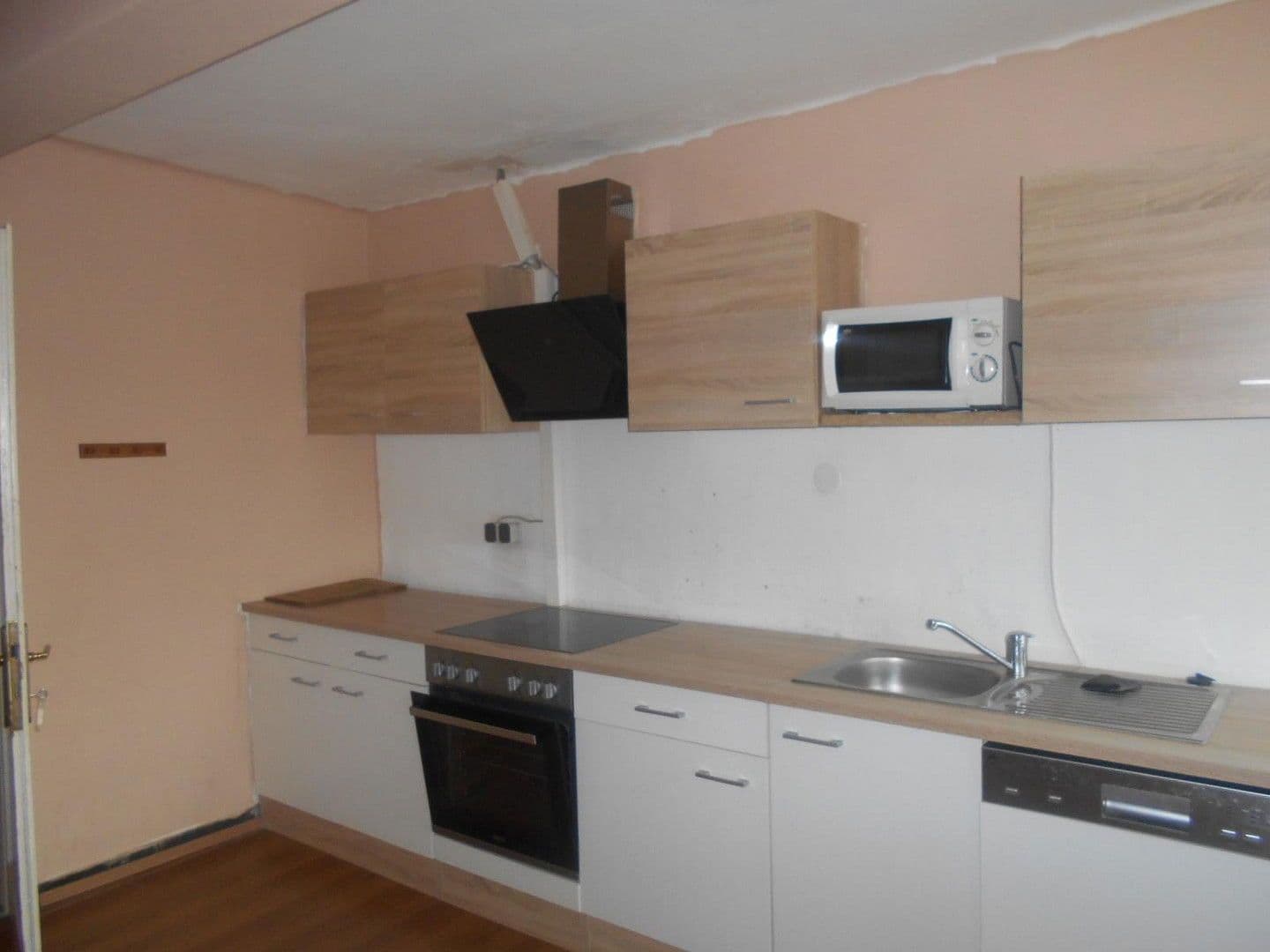 Pronájem bytu 5+1 220 m², Dr. Pfluger Straße 12 Top 2, Raab, Horní Rakousko Pronájem bytu 5+1 220 m², Dr. Pfluger Straße 12 Top 2, Raab, Horní Rakousko