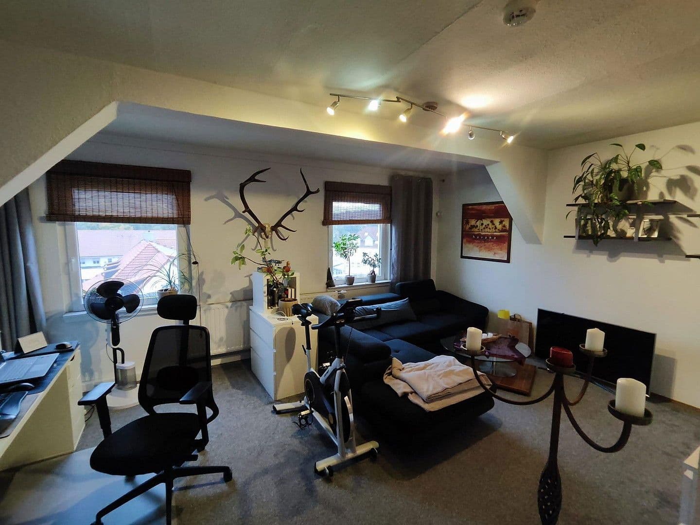 Pronájem bytu 5+1 105 m², Untere Marktstraße 18, Hildburghausen, Durynsko Pronájem bytu 5+1 105 m², Untere Marktstraße 18, Hildburghausen, Durynsko