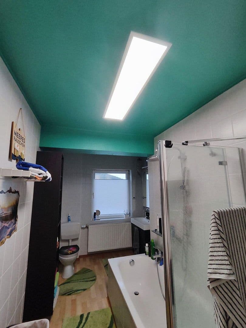 Pronájem bytu 5+1 105 m², Untere Marktstraße 18, Hildburghausen, Durynsko Pronájem bytu 5+1 105 m², Untere Marktstraße 18, Hildburghausen, Durynsko