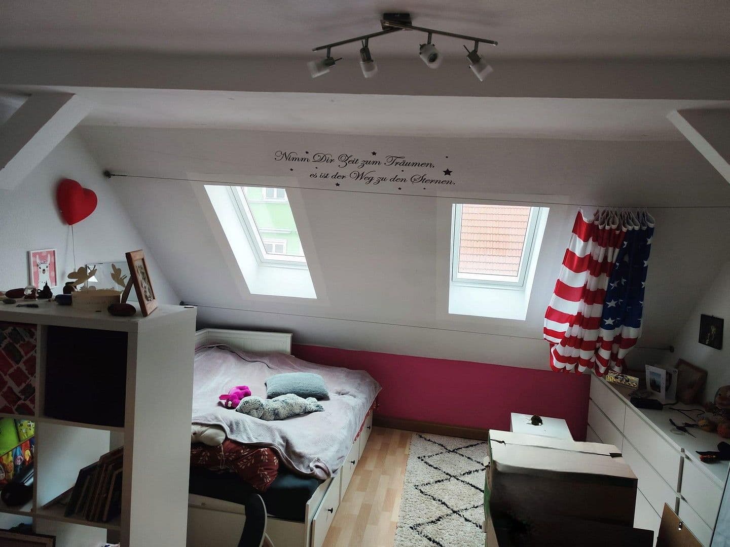 Pronájem bytu 5+1 105 m², Untere Marktstraße 18, Hildburghausen, Durynsko Pronájem bytu 5+1 105 m², Untere Marktstraße 18, Hildburghausen, Durynsko