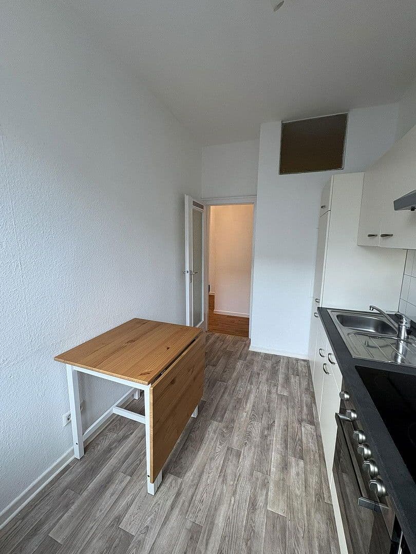 Pronájem bytu 3+1 65 m², Hannover, Dolní Sasko Pronájem bytu 3+1 65 m², Hannover, Dolní Sasko