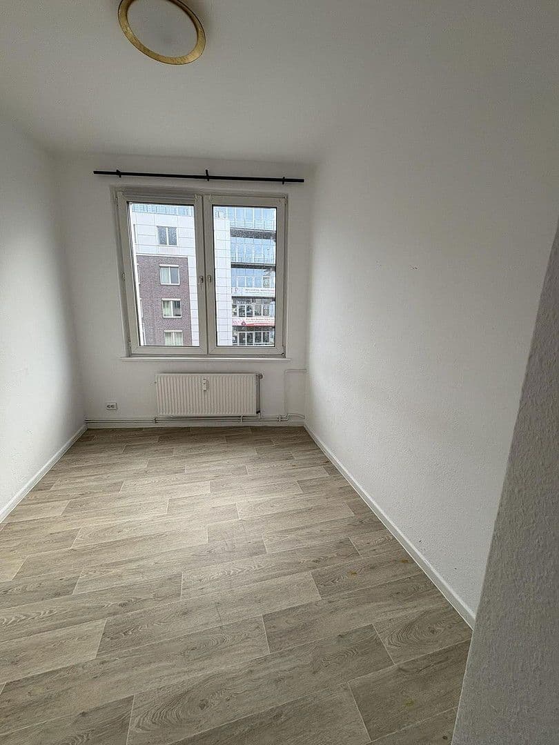 Pronájem bytu 3+1 65 m², Hannover, Dolní Sasko Pronájem bytu 3+1 65 m², Hannover, Dolní Sasko