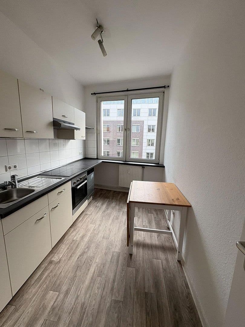 Pronájem bytu 3+1 65 m², Hannover, Dolní Sasko Pronájem bytu 3+1 65 m², Hannover, Dolní Sasko