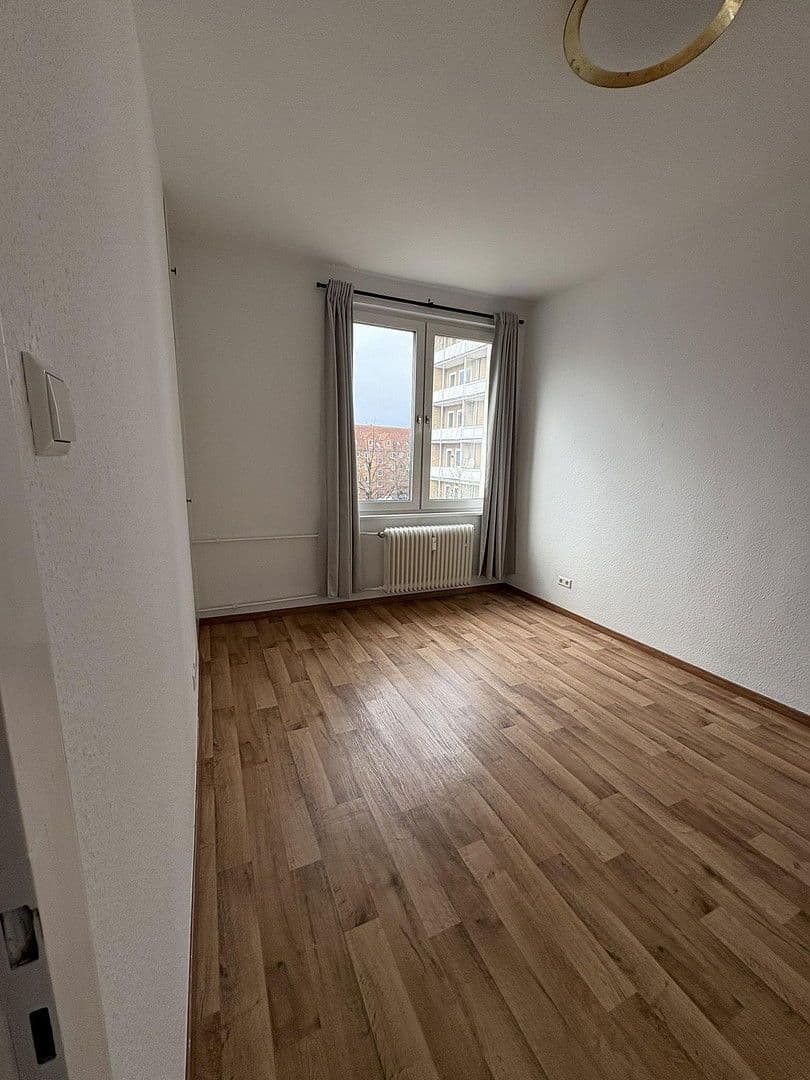 Pronájem bytu 3+1 65 m², Hannover, Dolní Sasko Pronájem bytu 3+1 65 m², Hannover, Dolní Sasko