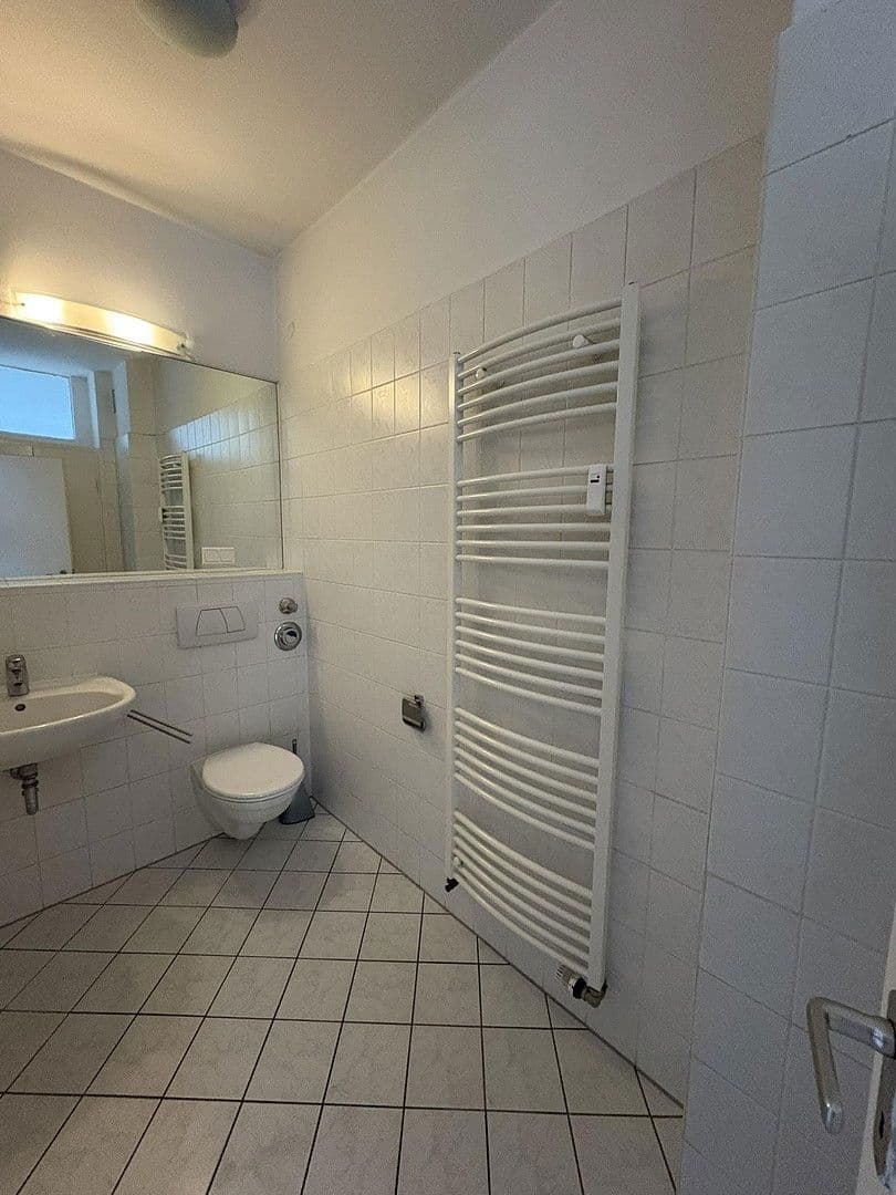 Pronájem bytu 3+1 65 m², Hannover, Dolní Sasko Pronájem bytu 3+1 65 m², Hannover, Dolní Sasko