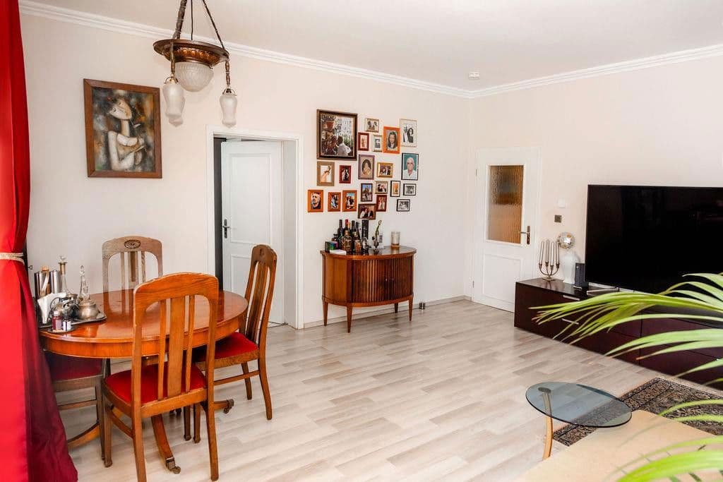 Prodej bytu 2+1 75 m², Weinheimer Str. 8, Berlin, Berlín Prodej bytu 2+1 75 m², Weinheimer Str. 8, Berlin, Berlín