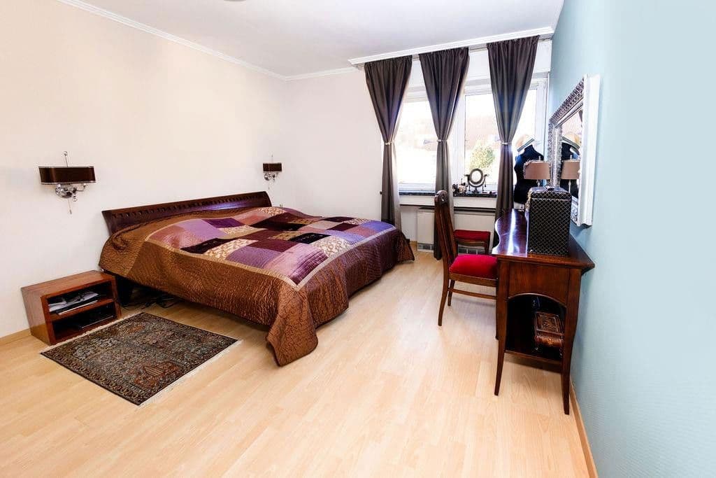 Prodej bytu 2+1 75 m², Weinheimer Str. 8, Berlin, Berlín Prodej bytu 2+1 75 m², Weinheimer Str. 8, Berlin, Berlín