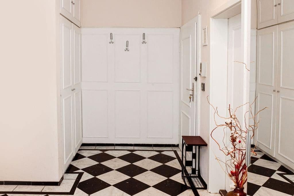 Prodej bytu 2+1 75 m², Weinheimer Str. 8, Berlin, Berlín Prodej bytu 2+1 75 m², Weinheimer Str. 8, Berlin, Berlín