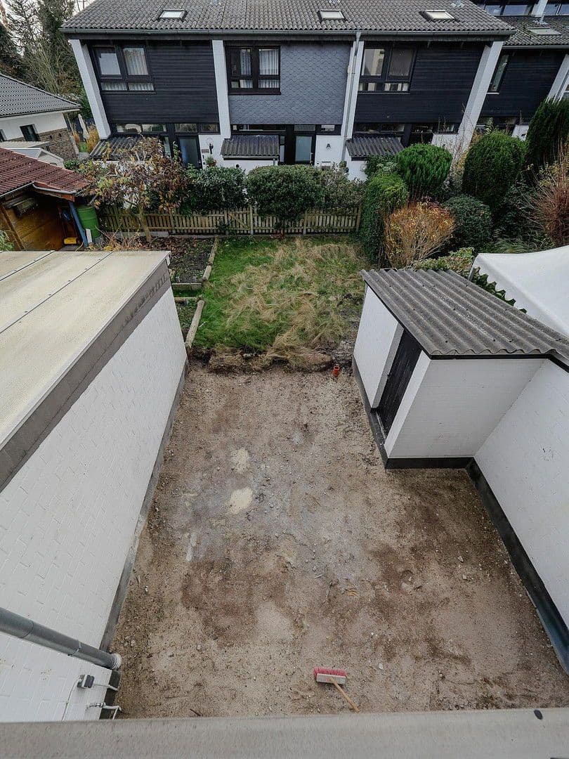 Prodej domu 105 m², pozemek 140 m², Delmenhorst, Dolní Sasko Prodej domu 105 m², pozemek 140 m², Delmenhorst, Dolní Sasko