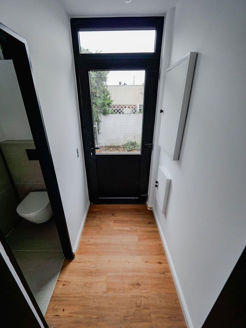 Prodej domu 105 m², pozemek 140 m², Delmenhorst, Dolní Sasko Prodej domu 105 m², pozemek 140 m², Delmenhorst, Dolní Sasko