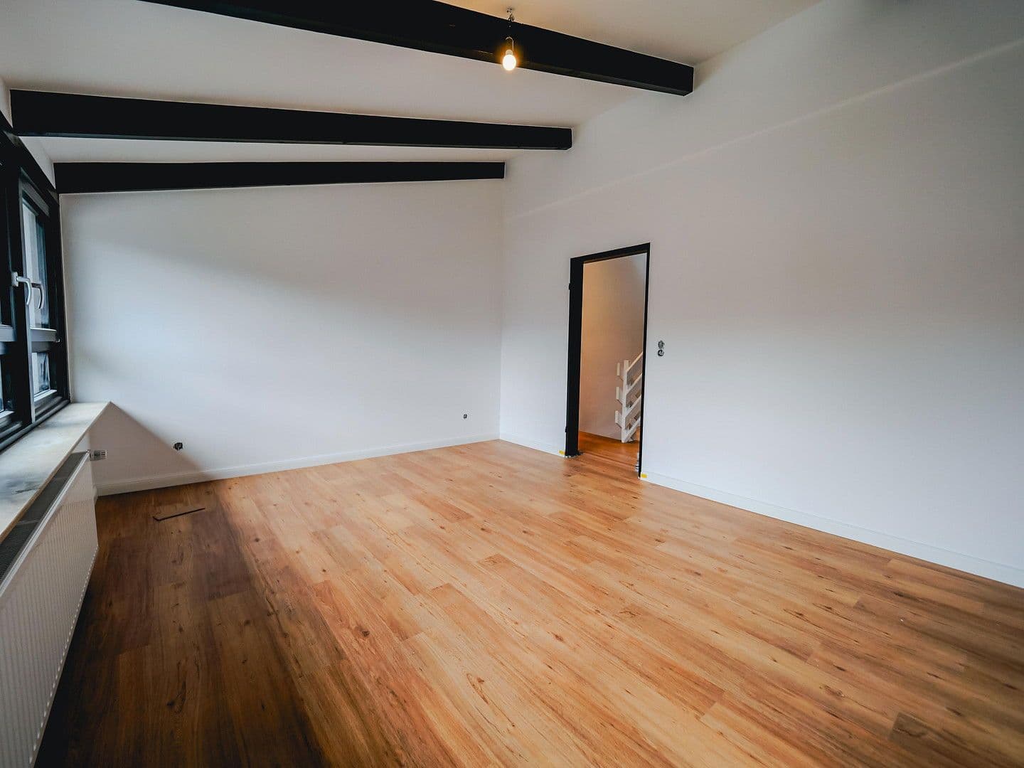 Prodej domu 105 m², pozemek 140 m², Delmenhorst, Dolní Sasko Prodej domu 105 m², pozemek 140 m², Delmenhorst, Dolní Sasko