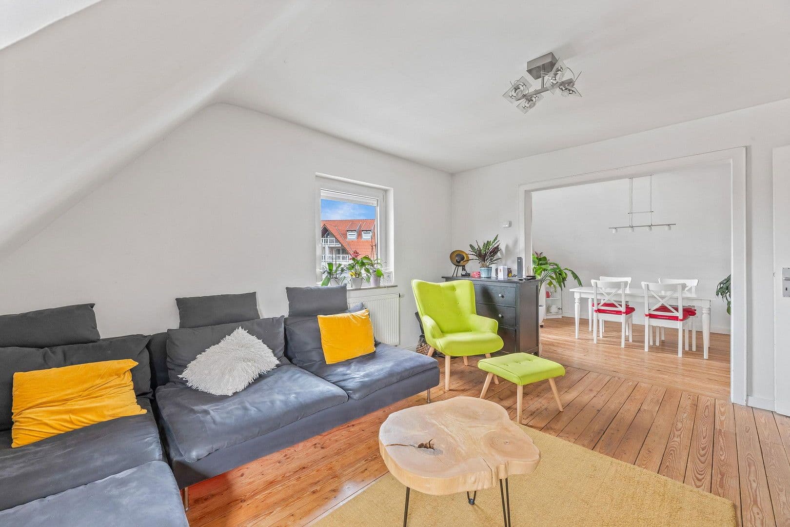 Prodej bytu 4+kk 83 m², Leonberg, Bádensko-Württembersko Prodej bytu 4+kk 83 m², Leonberg, Bádensko-Württembersko