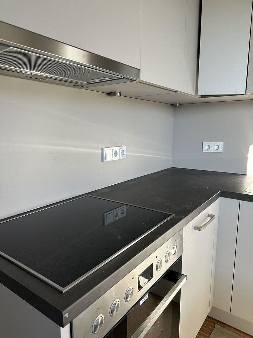 Pronájem bytu 3+1 58 m², Hamburg, Hamburg Pronájem bytu 3+1 58 m², Hamburg, Hamburg