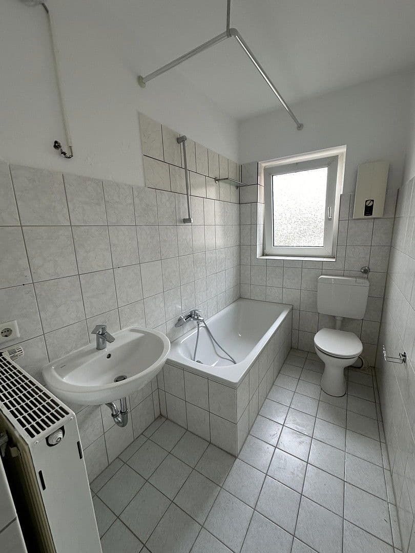 Pronájem bytu 1+1 60 m², Bochumer Straße 53, Recklinghausen, Severní Porýní-Vestfálsko Pronájem bytu 1+1 60 m², Bochumer Straße 53, Recklinghausen, Severní Porýní-Vestfálsko