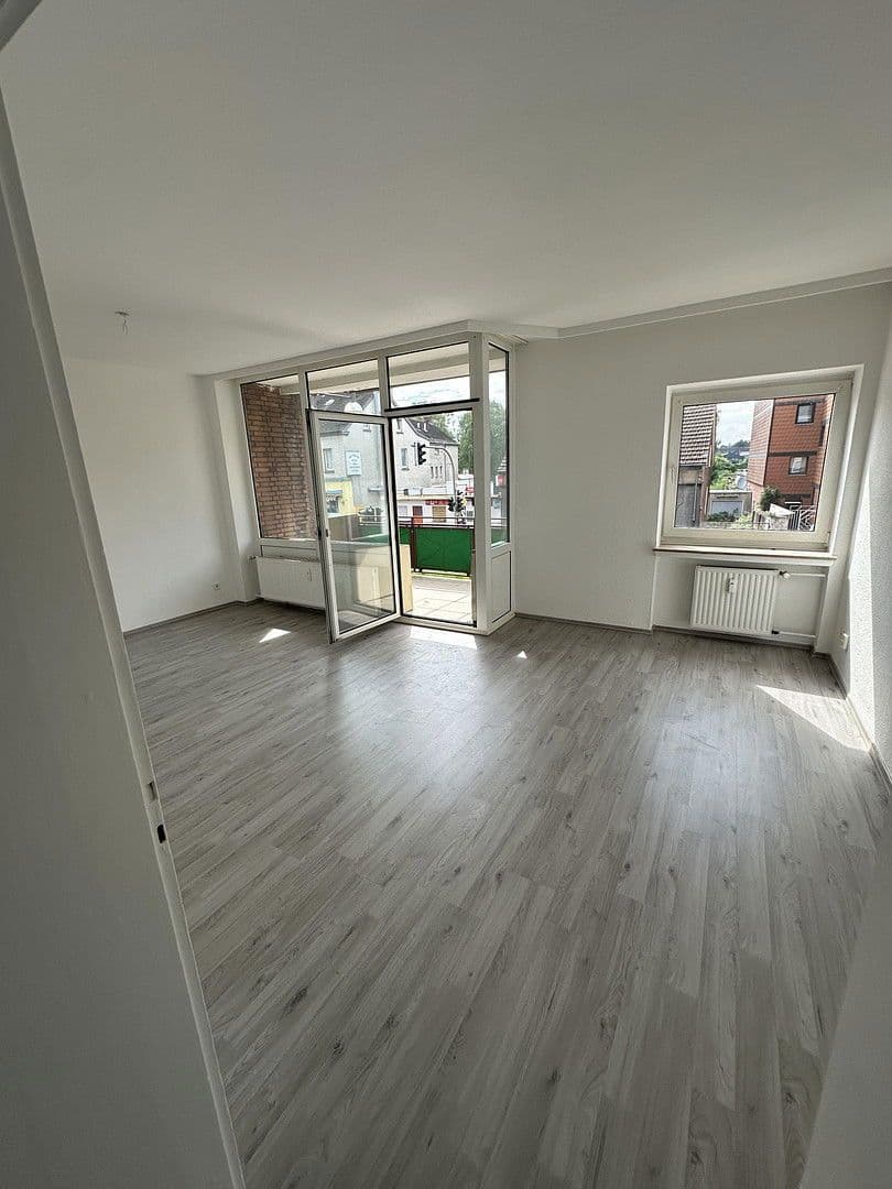 Pronájem bytu 1+1 60 m², Bochumer Straße 53, Recklinghausen, Severní Porýní-Vestfálsko Pronájem bytu 1+1 60 m², Bochumer Straße 53, Recklinghausen, Severní Porýní-Vestfálsko