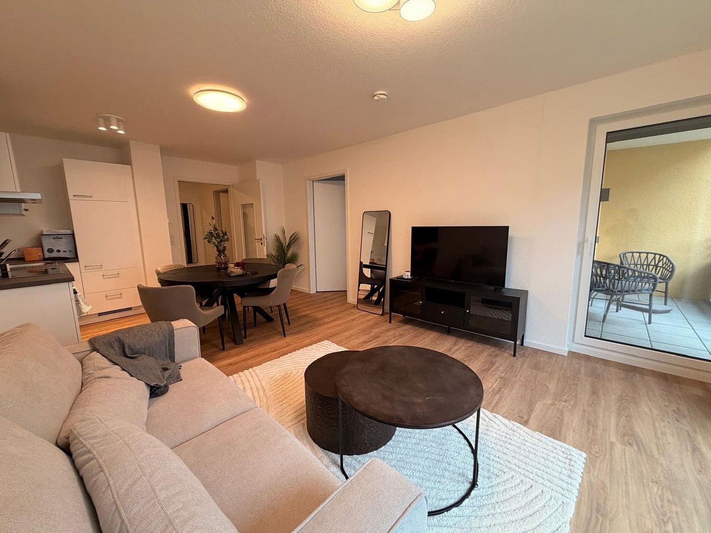 Pronájem bytu 2+1 56 m², Mathildenstraße 60, Offenbach am Main, Hessen Pronájem bytu 2+1 56 m², Mathildenstraße 60, Offenbach am Main, Hessen