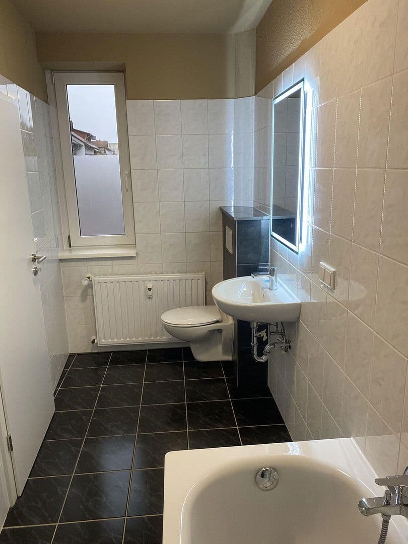 Pronájem bytu 2+1 45 m², Mühlhausen/Thüringen, Durynsko Pronájem bytu 2+1 45 m², Mühlhausen/Thüringen, Durynsko