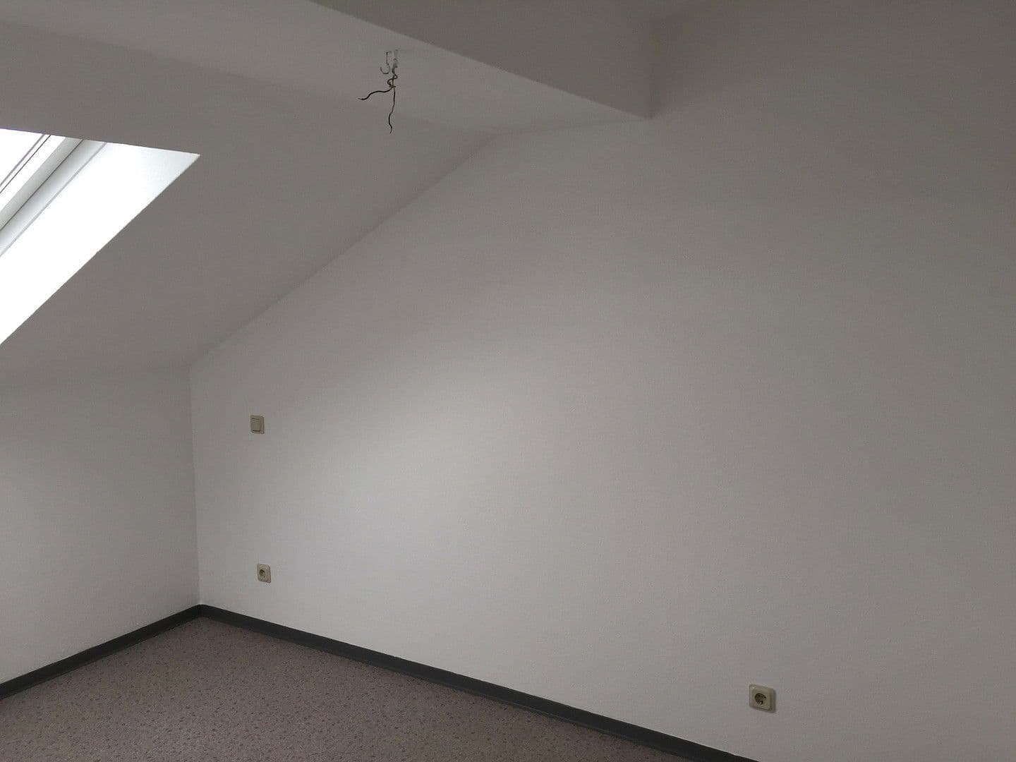 Prodej bytu 2+1 45 m², Wilhelm Leuschner Str., Neu-Anspach, Hessen Prodej bytu 2+1 45 m², Wilhelm Leuschner Str., Neu-Anspach, Hessen