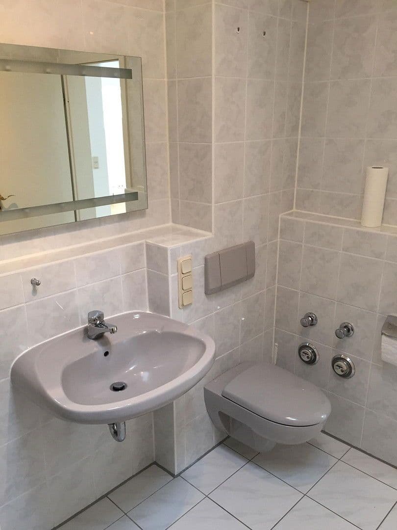 Prodej bytu 2+1 45 m², Wilhelm Leuschner Str., Neu-Anspach, Hessen Prodej bytu 2+1 45 m², Wilhelm Leuschner Str., Neu-Anspach, Hessen