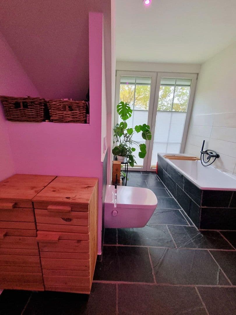 Prodej domu 130 m², pozemek 613 m², Schöneiche bei Berlin, Braniborsko Prodej domu 130 m², pozemek 613 m², Schöneiche bei Berlin, Braniborsko