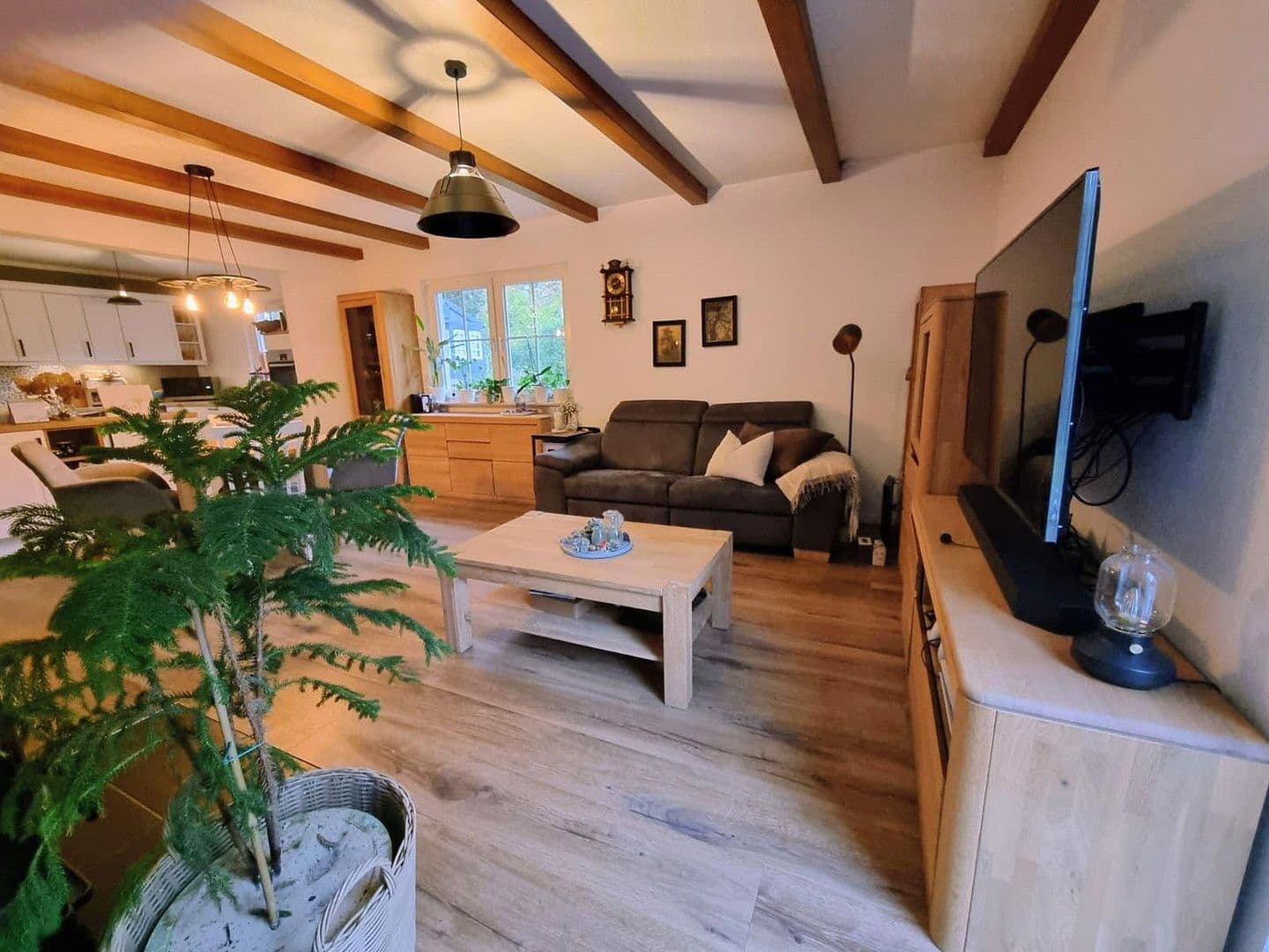 Prodej domu 130 m², pozemek 613 m², Schöneiche bei Berlin, Braniborsko Prodej domu 130 m², pozemek 613 m², Schöneiche bei Berlin, Braniborsko