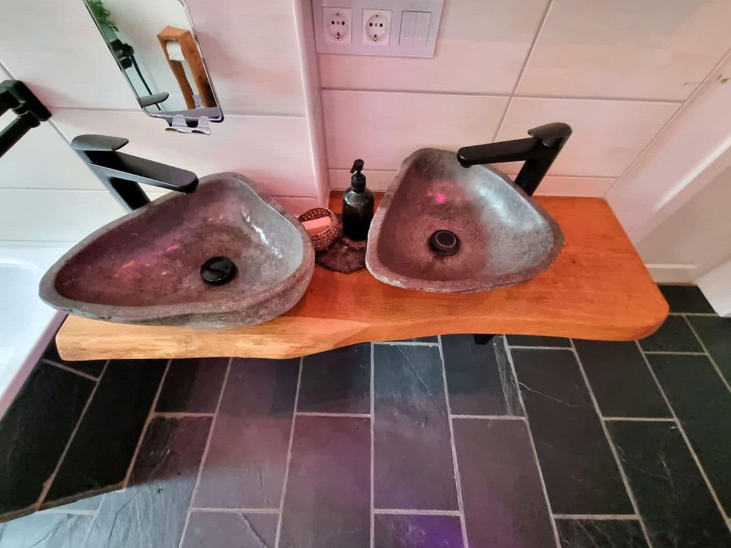 Prodej domu 130 m², pozemek 613 m², Schöneiche bei Berlin, Braniborsko Prodej domu 130 m², pozemek 613 m², Schöneiche bei Berlin, Braniborsko