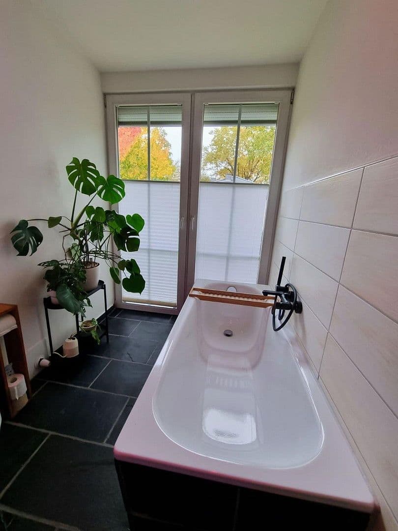 Prodej domu 130 m², pozemek 613 m², Schöneiche bei Berlin, Braniborsko Prodej domu 130 m², pozemek 613 m², Schöneiche bei Berlin, Braniborsko