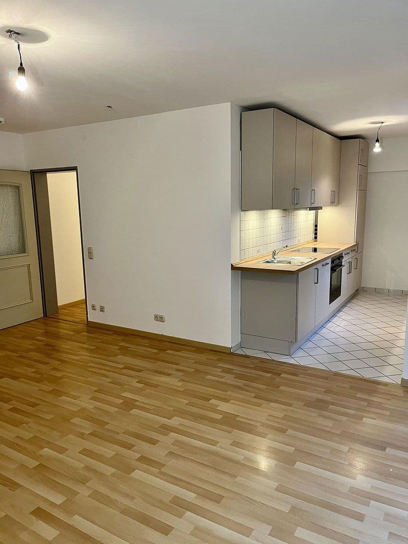 Pronájem bytu 1+1 44 m², Hinter der Saline 10, Lüneburg, Dolní Sasko Pronájem bytu 1+1 44 m², Hinter der Saline 10, Lüneburg, Dolní Sasko