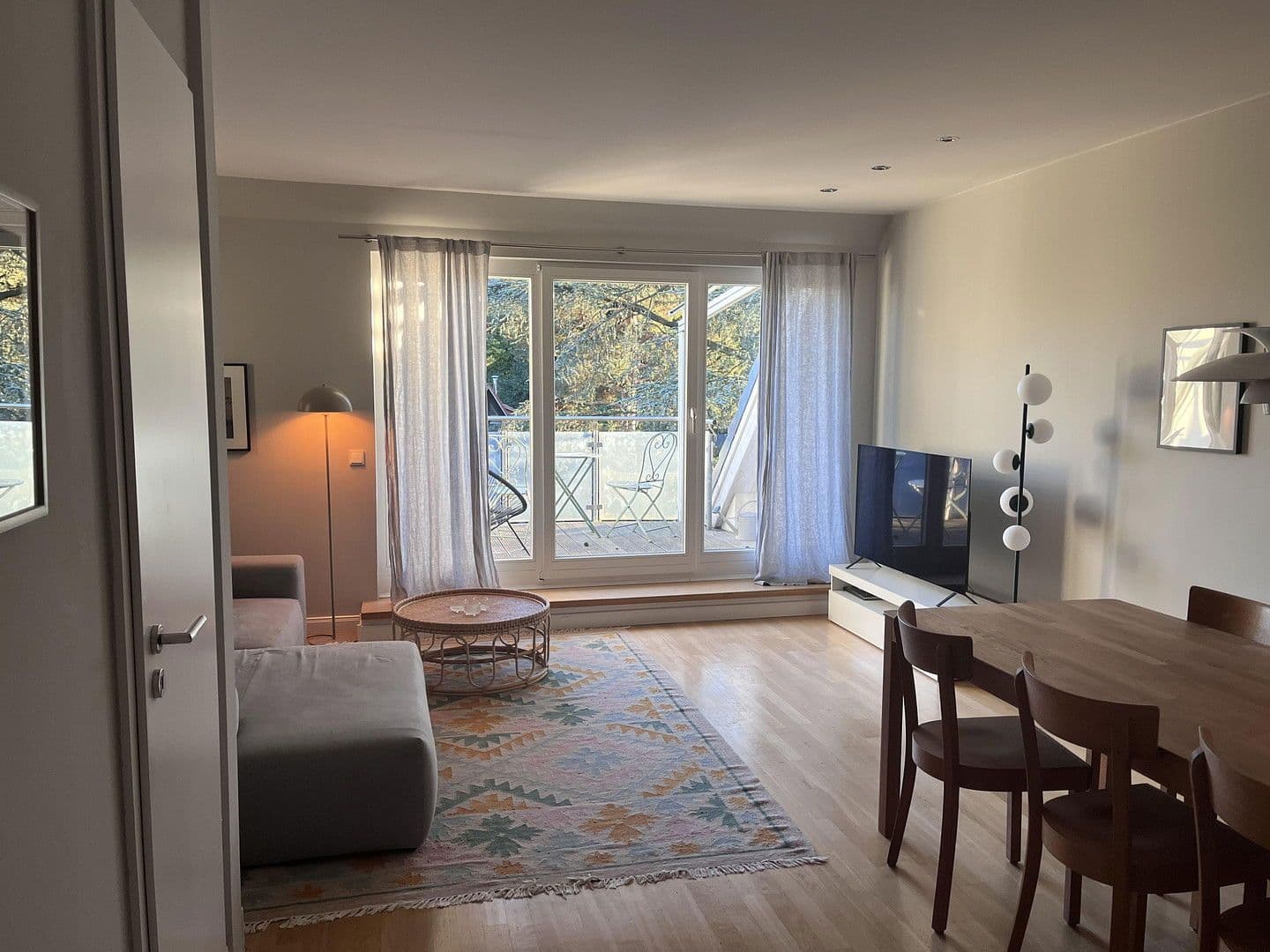 Prodej bytu 4+1 112 m², Hamburg, Hamburg Prodej bytu 4+1 112 m², Hamburg, Hamburg